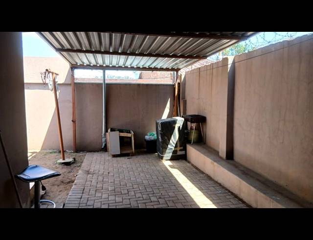 3 BEDROOM HOUSE FOR SALE IN RIVERLEA